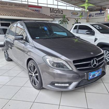 MERCEDES-BENZ B 200 1.6 SPORT TURBO GASOLINA 4P AUTOMÁTICO